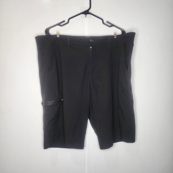 OPFLEX Men's 4 Way Stretch Black Casual Shorts Size 40 - Picture 1 of 4